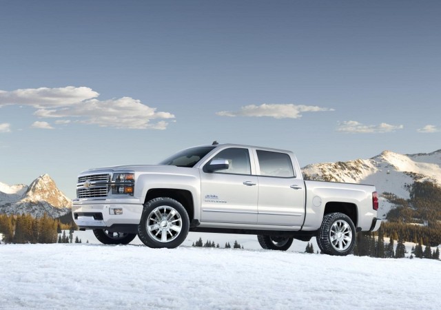 2014 Chevrolet Silverado High Country (4).jpg